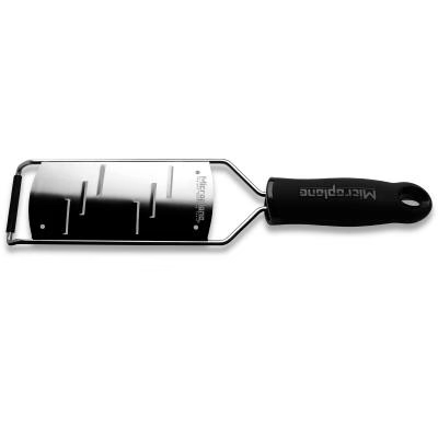 Ratllador Microplane Gourmet tires i virutes