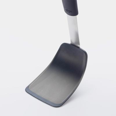 Pala esp�tula mitjana flexible 28 cm
