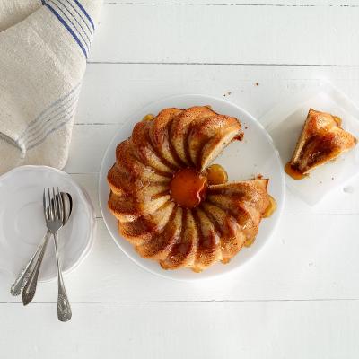 Motllo savarin silicona fons 22 cm vermell