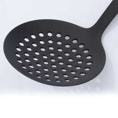 Escumadera rodona nylon 32 cm
