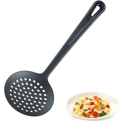 Escumadera rodona nylon 32 cm