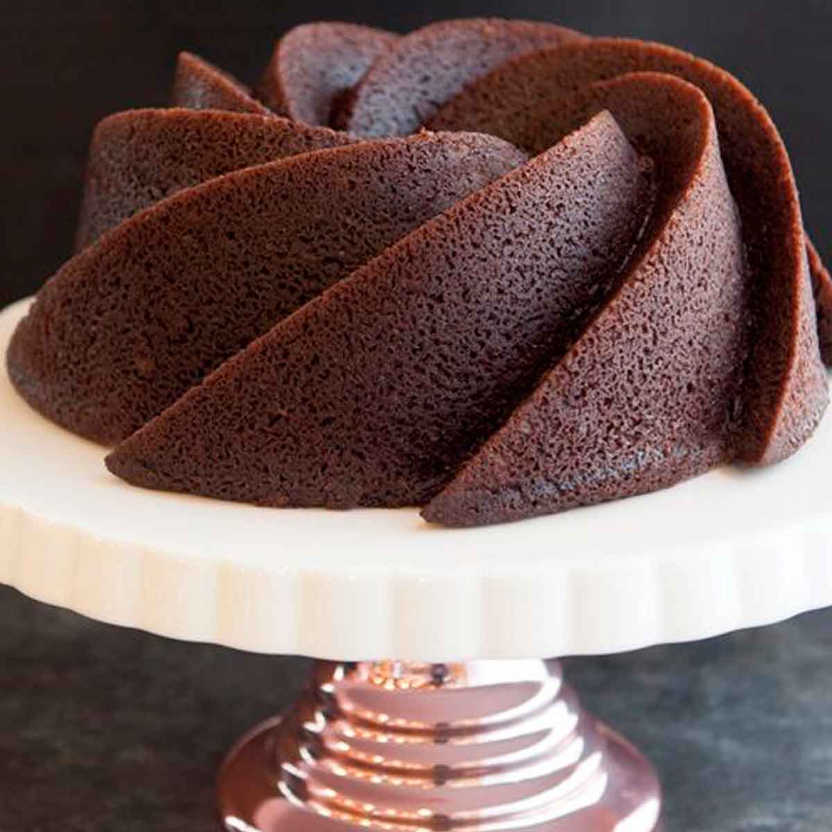 Motllo past�s Nordic Heritage Bundt 6 cup gold