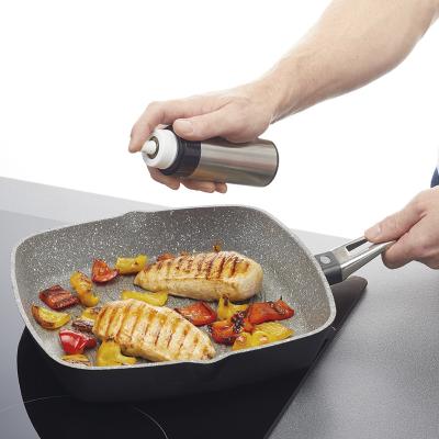 Spray amb bomba per a oli acer