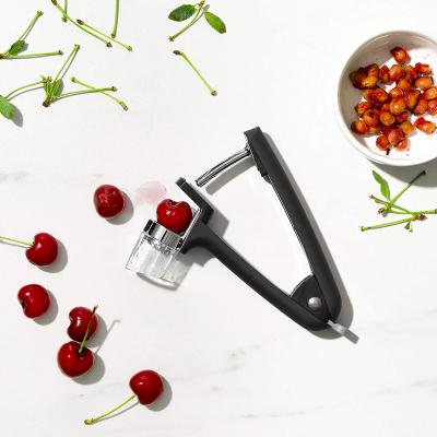 Despinyolador per olives i cireres oxo