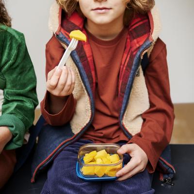 Fiambrera infantil per a fruita amb forquilla