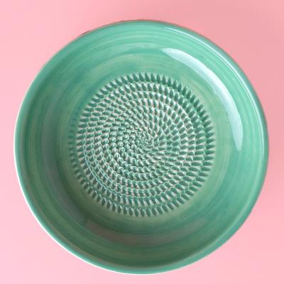 Plat ratllador Esmeralda gran 19 cm