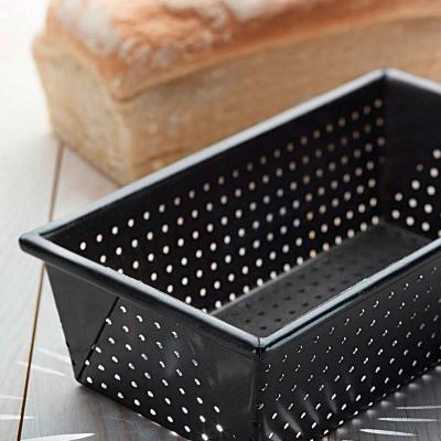Molde para pan rectangular agujereado 23 cm
