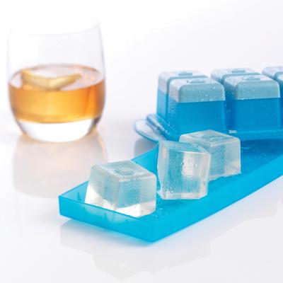 Molde cubitos Mastrad con tapa