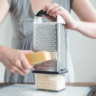 Rallador m�ltiple Oxo con dep�sito