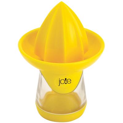 Exprimidor y medidor para lim�n