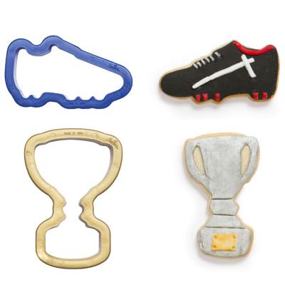 Set 2 cortadores galletas pl�stico Trofeo y Bota