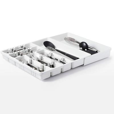Cubertero extensible Oxo