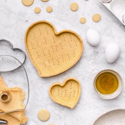 Anillo tarta perforado Corazn inox 18x16x3,5 cm