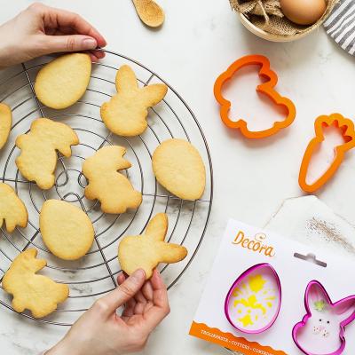 Set 2 cortadores galleta pl�stico Conejo Zanahoria