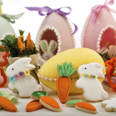 Set 2 cortadores galleta pl�stico Conejo Zanahoria