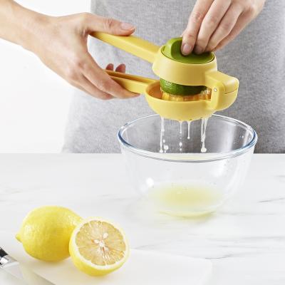 Exprimidor c�tricos doble acci�n JuiceMax Joseph