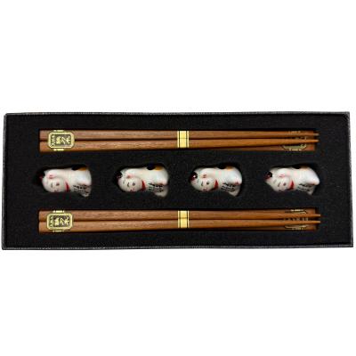 4 pares palillos con 4 soportes gato suerte