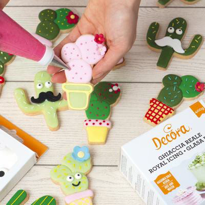 Set 2 cortadores galletas pl�stico Cactus