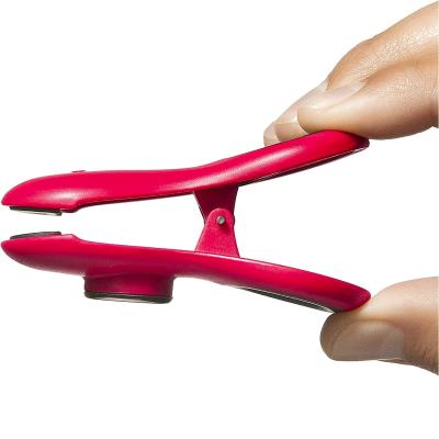 Pinzas magn�ticas Oxo colores x4