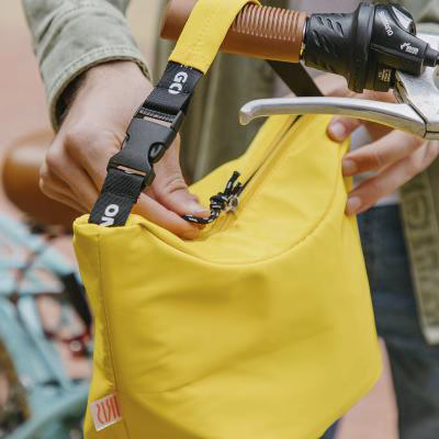 Bolsa alimentos Hanging On the Go 3 L surtido