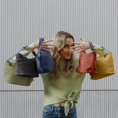 Bolsa alimentos Hanging On the Go 3 L oto�o