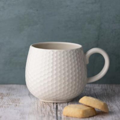 Mug con relieve
