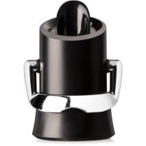 Tap�n conservador y servidor champagne