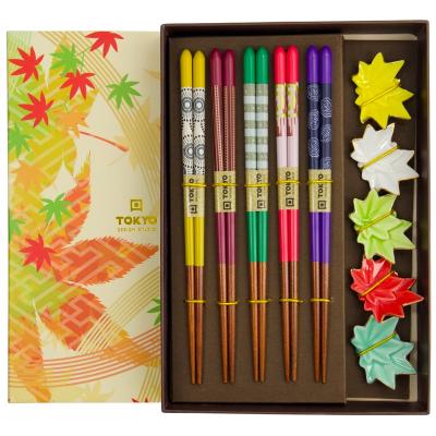 Set 5 pares palillos con 5 soportes hoja Arce