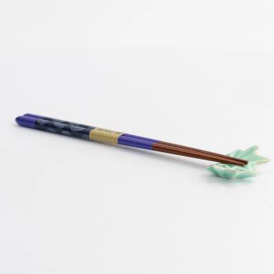 Set 5 pares palillos con 5 soportes hoja Arce