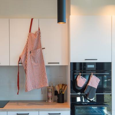 Delantal 100% algod�n Yinte burntbrick