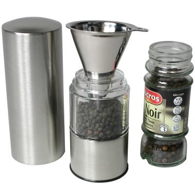 Mini embudo para sal, pimienta y especias acero