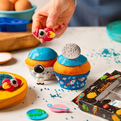 Set 6 decoraciones de az�car Universo