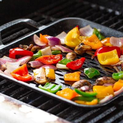 Plancha lisa perforada hierro Lodge Chef 28 cm