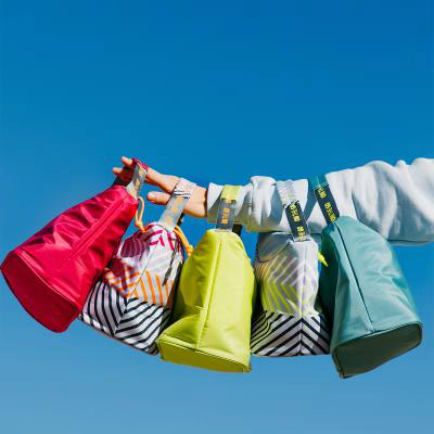 Bolsa alimentos Hanging On the Go 3 L fucsia