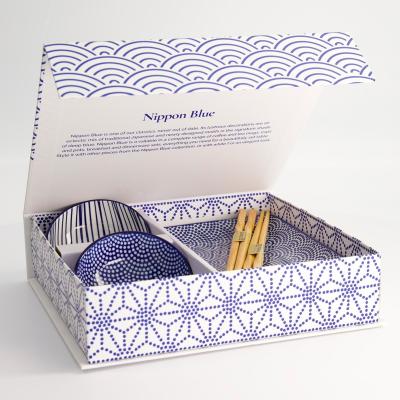 Set sushi 4 piezas y palillos l�neas y dots