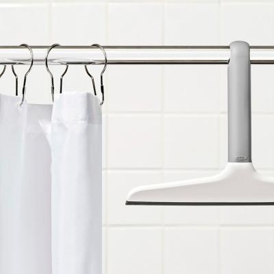 Limpia cristales Oxo con gancho