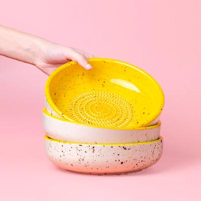 Plato rallador Canela grande 19 cm