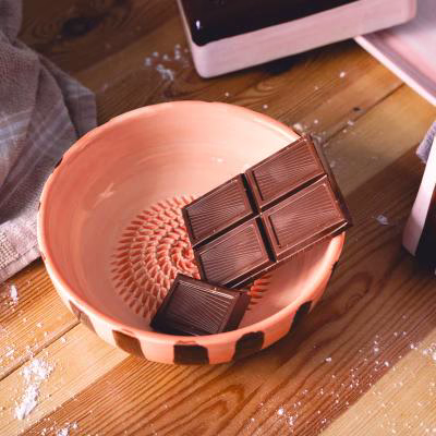 Plato rallador Chocolate mediano 15 cm