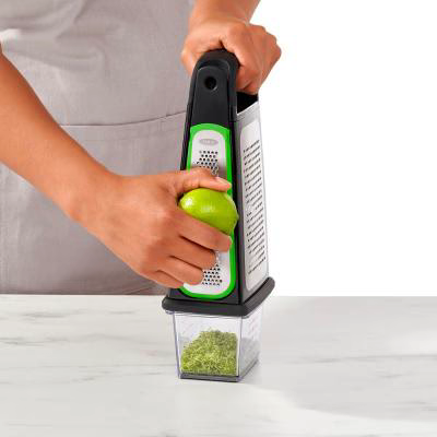 Rallador m�ltiple Oxo con zester y dep�sito